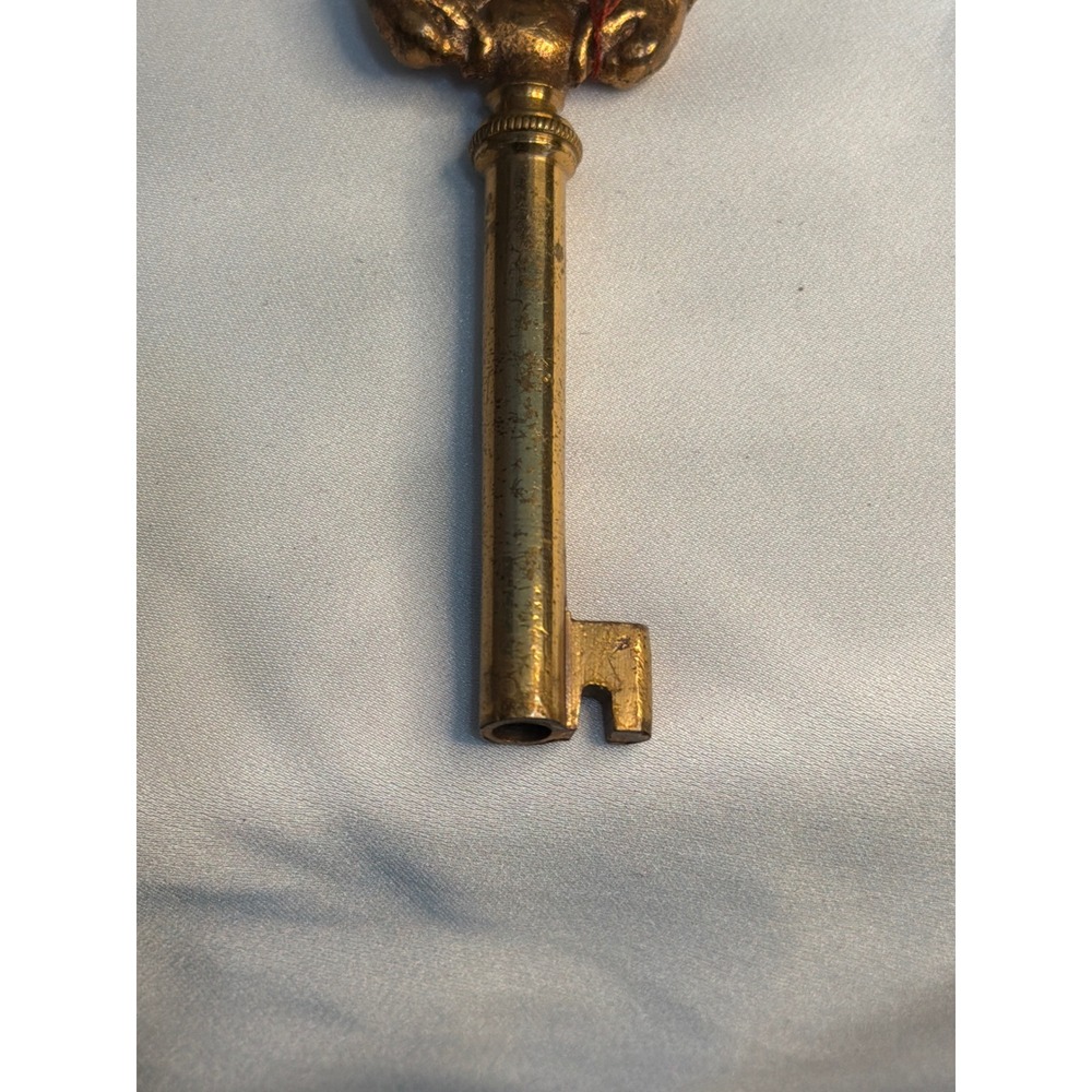 Antique Phonograph Skeleton Cabinet Key Double Brass Dolphin Serpent 3 Inch - Picture 4 of 4